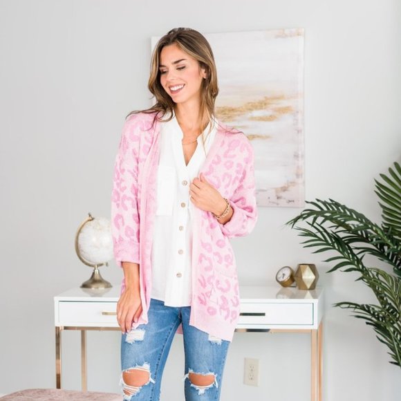Oversized Pink Lightweight Leopard Knit  Cardigan - Picture 1 of 10